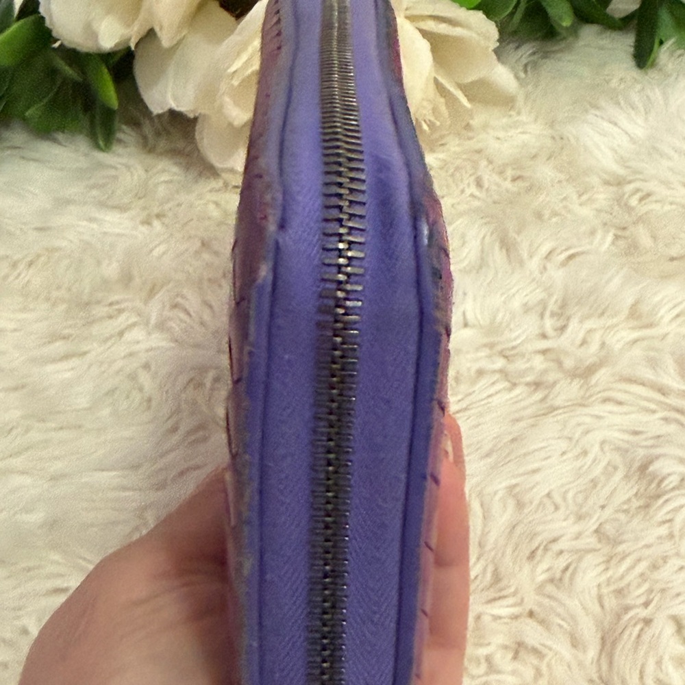 Bottega Veneta Violet Woven Leather Wallet - Picture 13 of 14